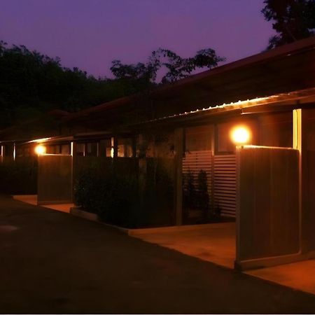 Secret Garden Trang Resort 外观 照片