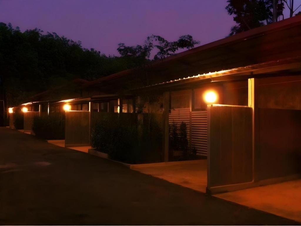 Secret Garden Trang Resort 外观 照片